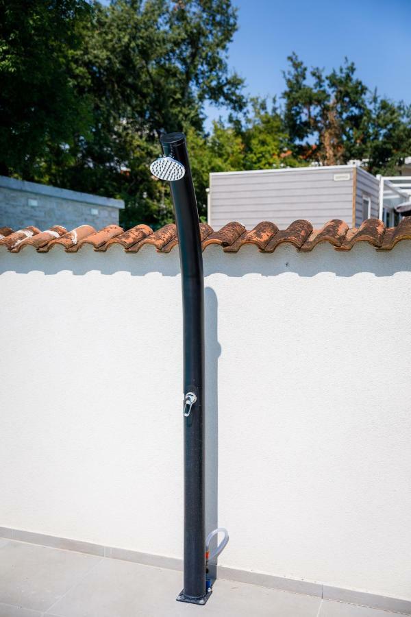 Mari House Hotel Malinska Exterior photo